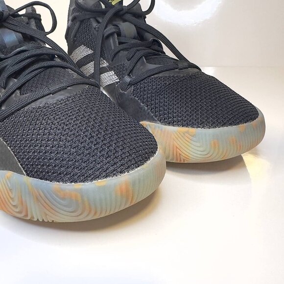 Like New! Men’s Adidas HARDEN STEPBACK Basketball Shoes Sneakers - Size US 8 - Picture 2 of 9